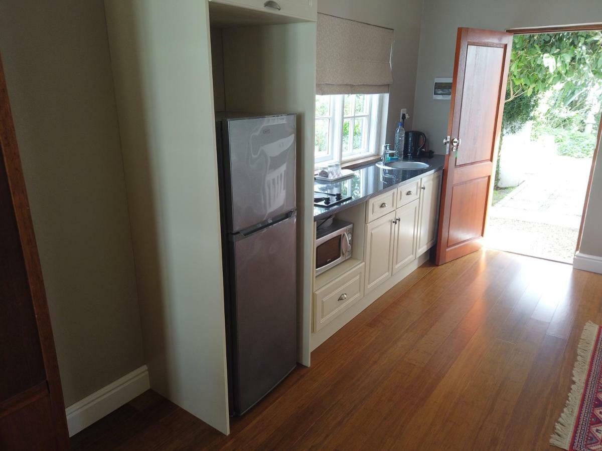 アッド ハッピー ランド B アンド B アンド セルフケータリング Bed & Breakfast エクステリア 写真